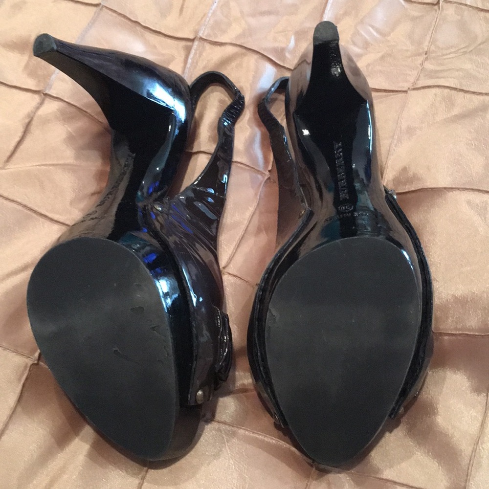 Burberry patent leather dark brown shoes - Picture 3 of 8
